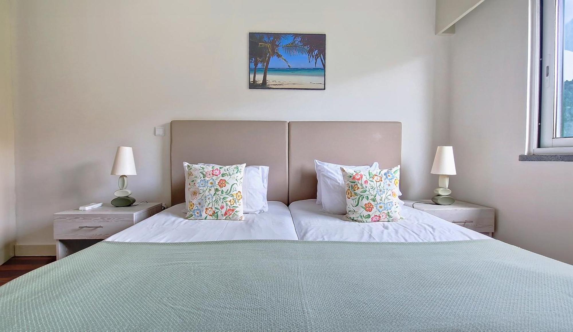 Villa Antonina By Lovelystay Arco da Calheta  Extérieur photo